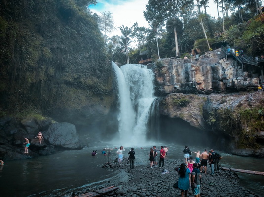 tegenungan waterfall best cascade near ubud