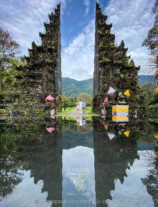 bali handara iconic gate